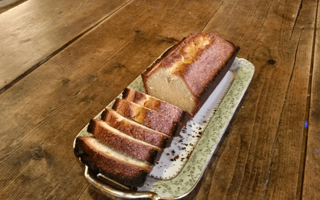 Bánh bơ truyền thống vùng Bretagne (Quatre-quarts breton)