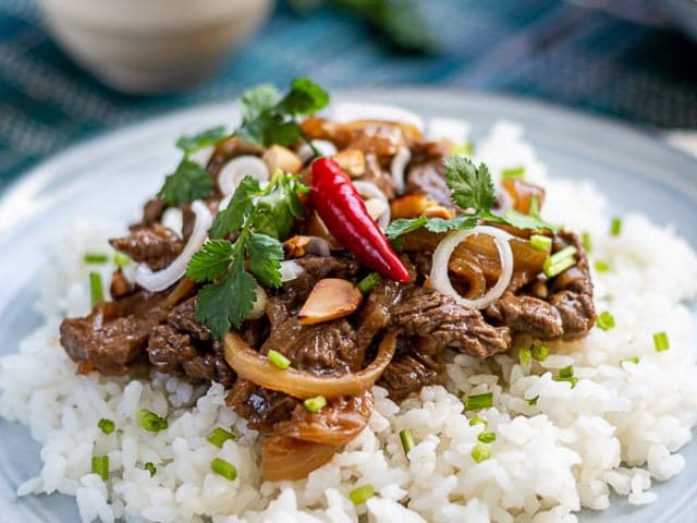 Bò xào sốt tương Kikkoman kiểu Nhật